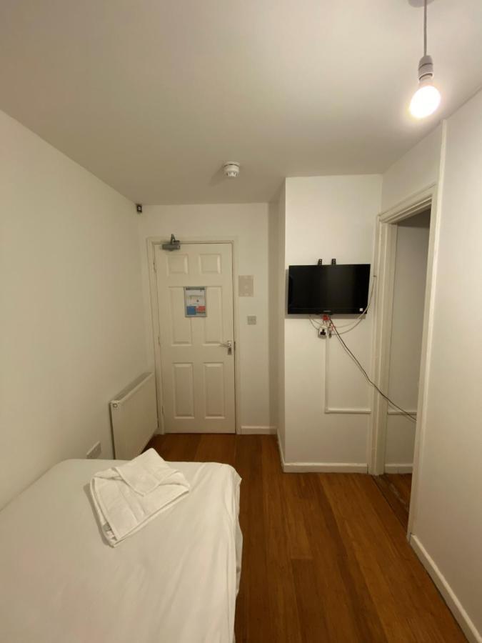 Contractors Guest House High Wycombe Kültér fotó