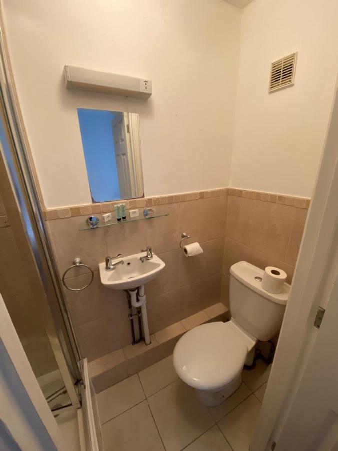 Contractors Guest House High Wycombe Kültér fotó