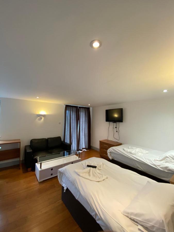 Contractors Guest House High Wycombe Kültér fotó